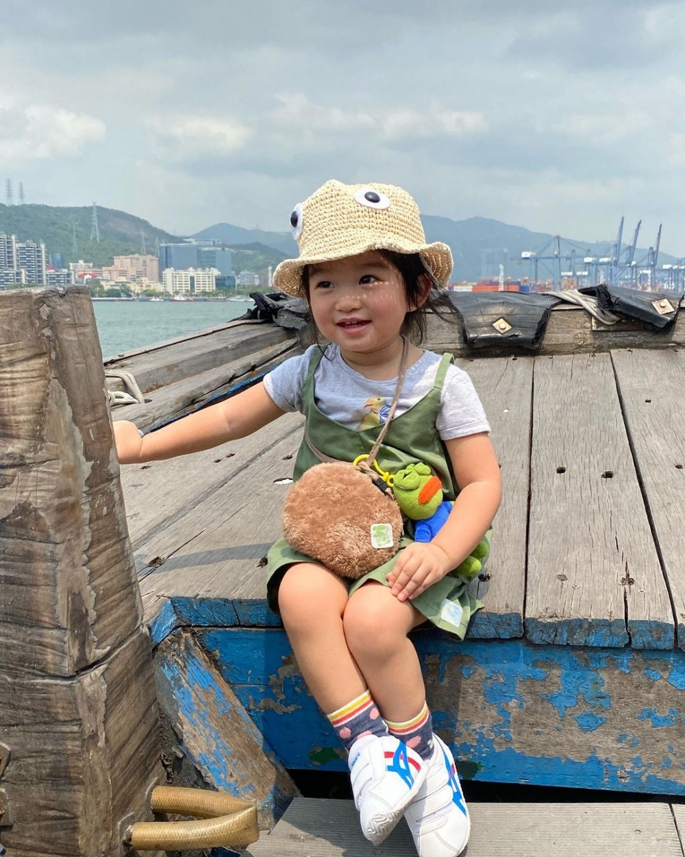 博主媽媽little_sos提醒:天氣炎熱的話,小朋友及大人都要做好防曬。