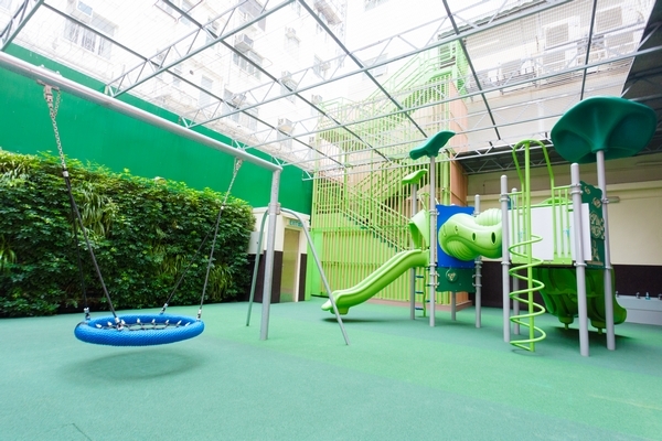 維多利亞國際幼稚園遊樂設施