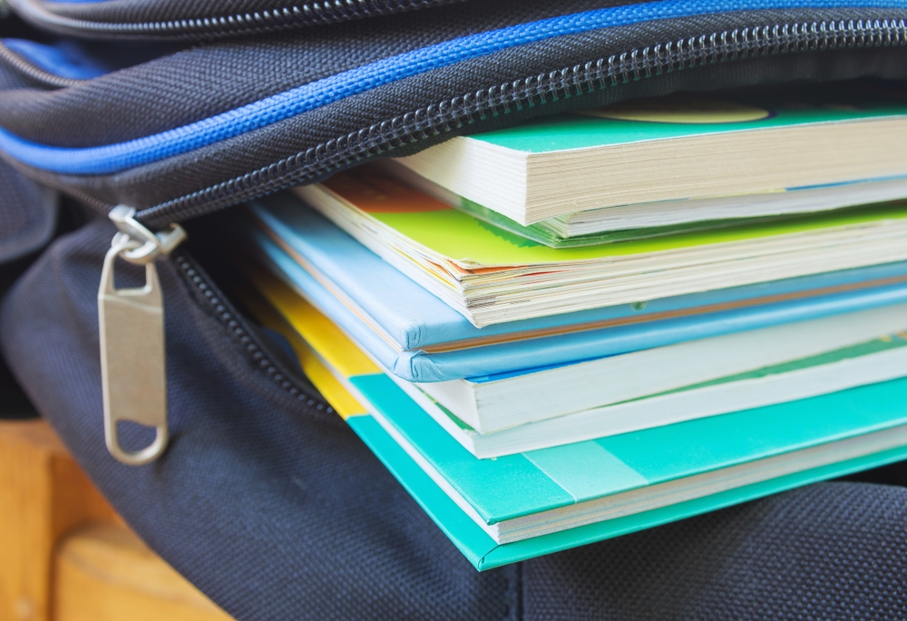 消委會公佈2021/22年度中小學購書費調查結果,小學生及中學生整體平均購書費分別較上學年上升5.3%及3.6%