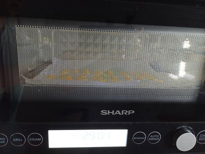 焗爐預熱,150度焗30分鐘,搞掂