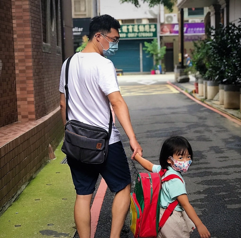 在成為父親後,我也在與孩子一次又一次的互動中摸索學習。