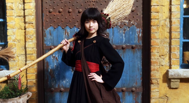 《魔女宅急便》真人版。