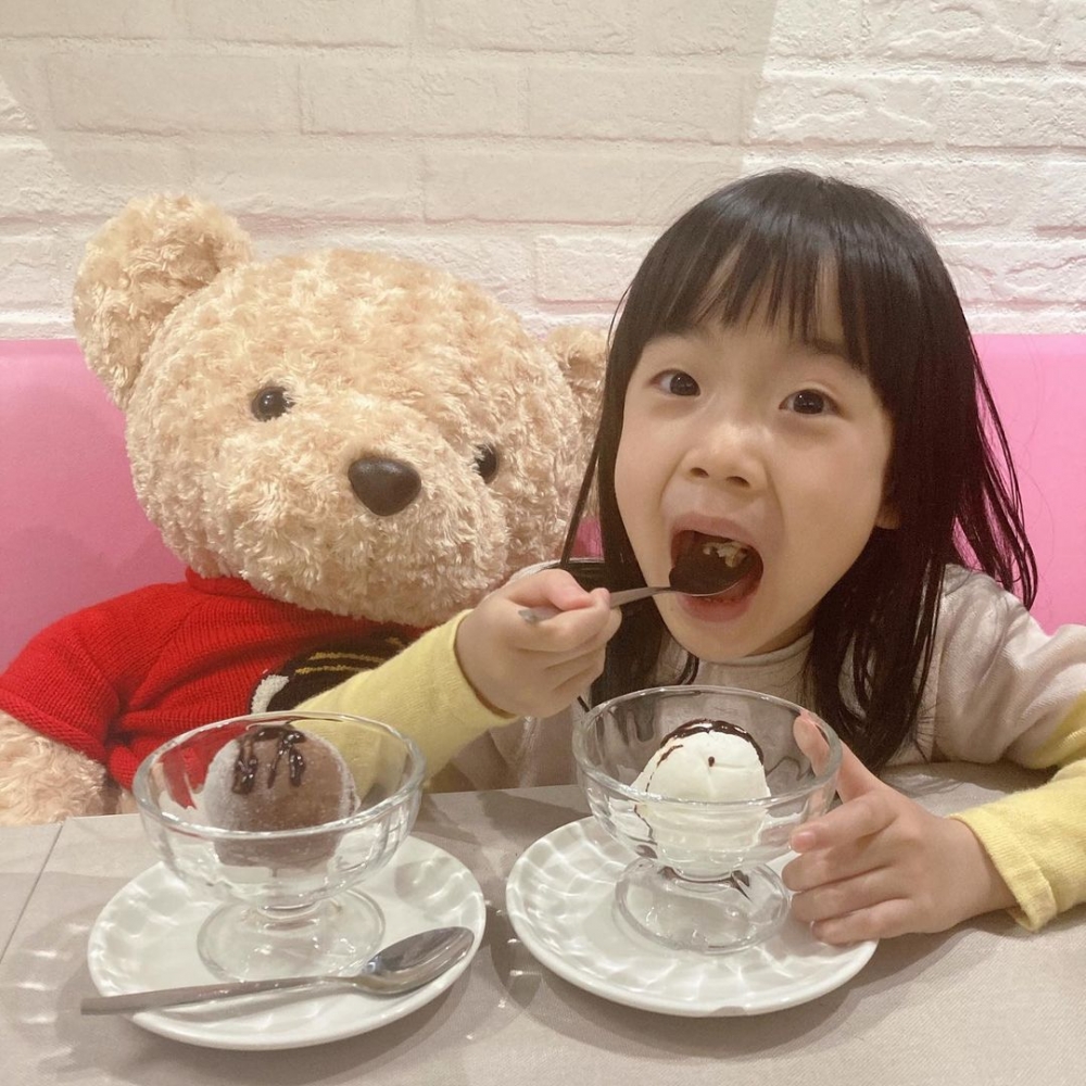 熊小館 Cafe MED都有雪糕吃。