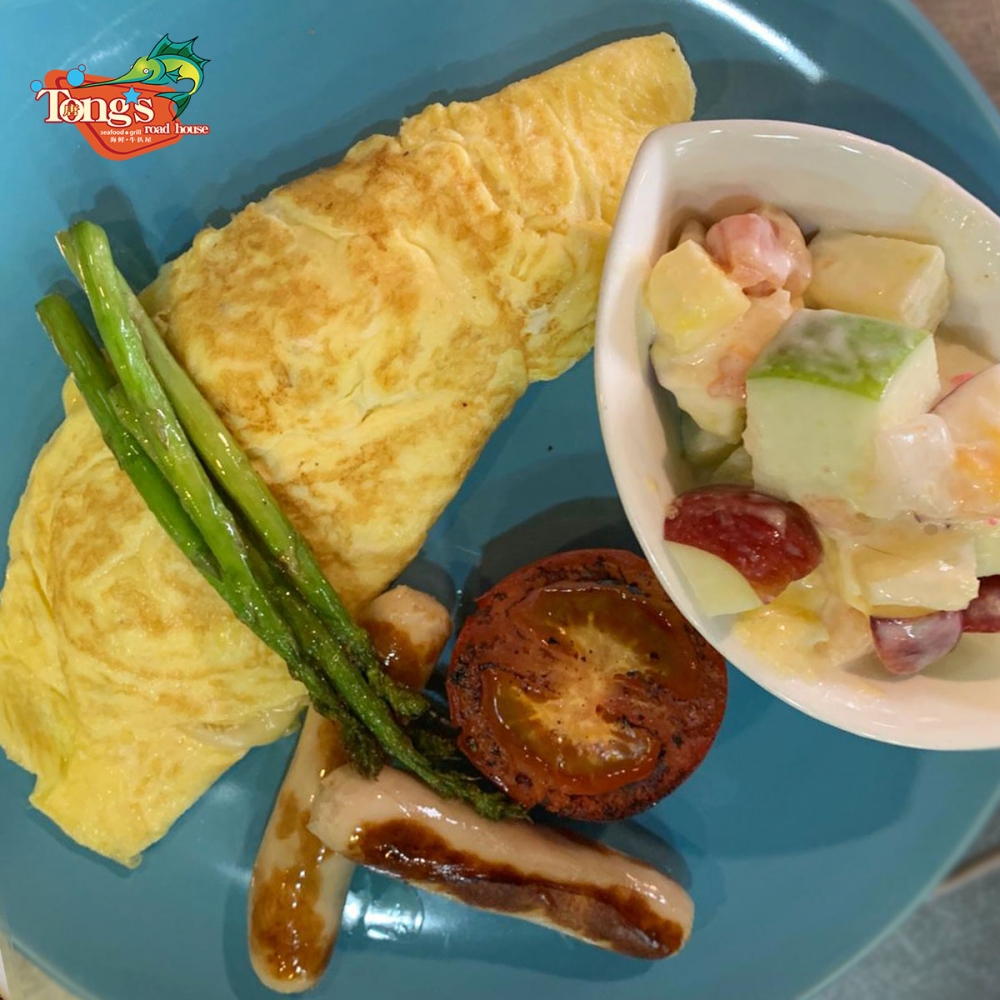 Tong's Road House Seafood & Grill 唐兒童餐。