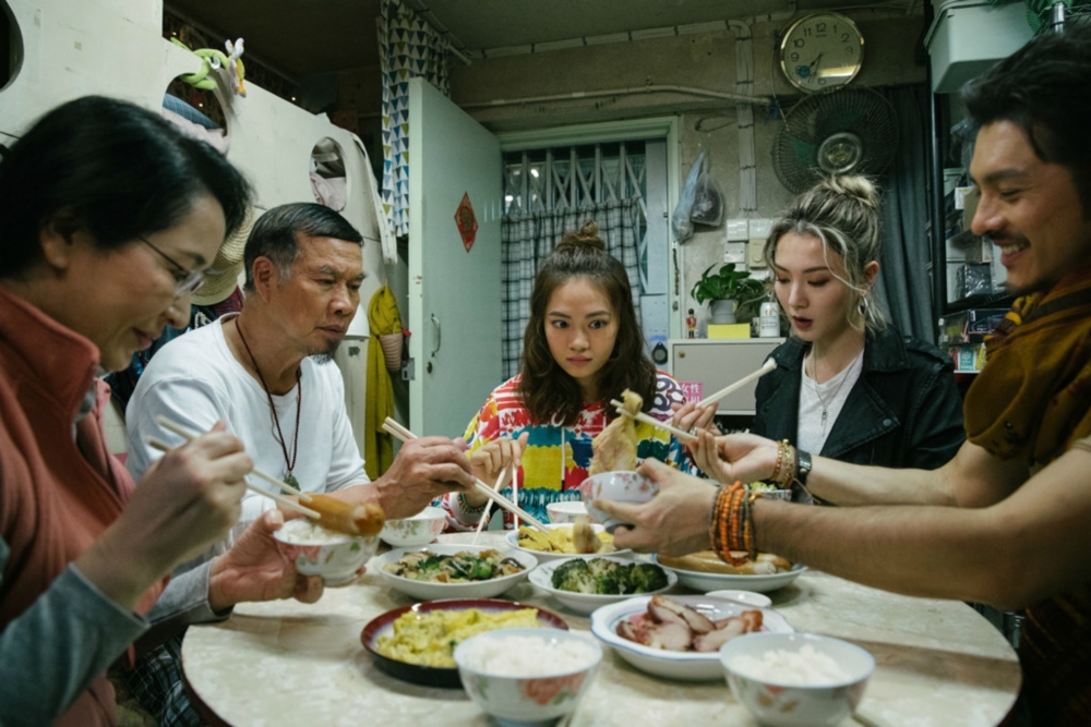 一名女網民指自己不但被未來奶奶不斷冷言冷語,更被責罵「當呢度自己屋企啊?」