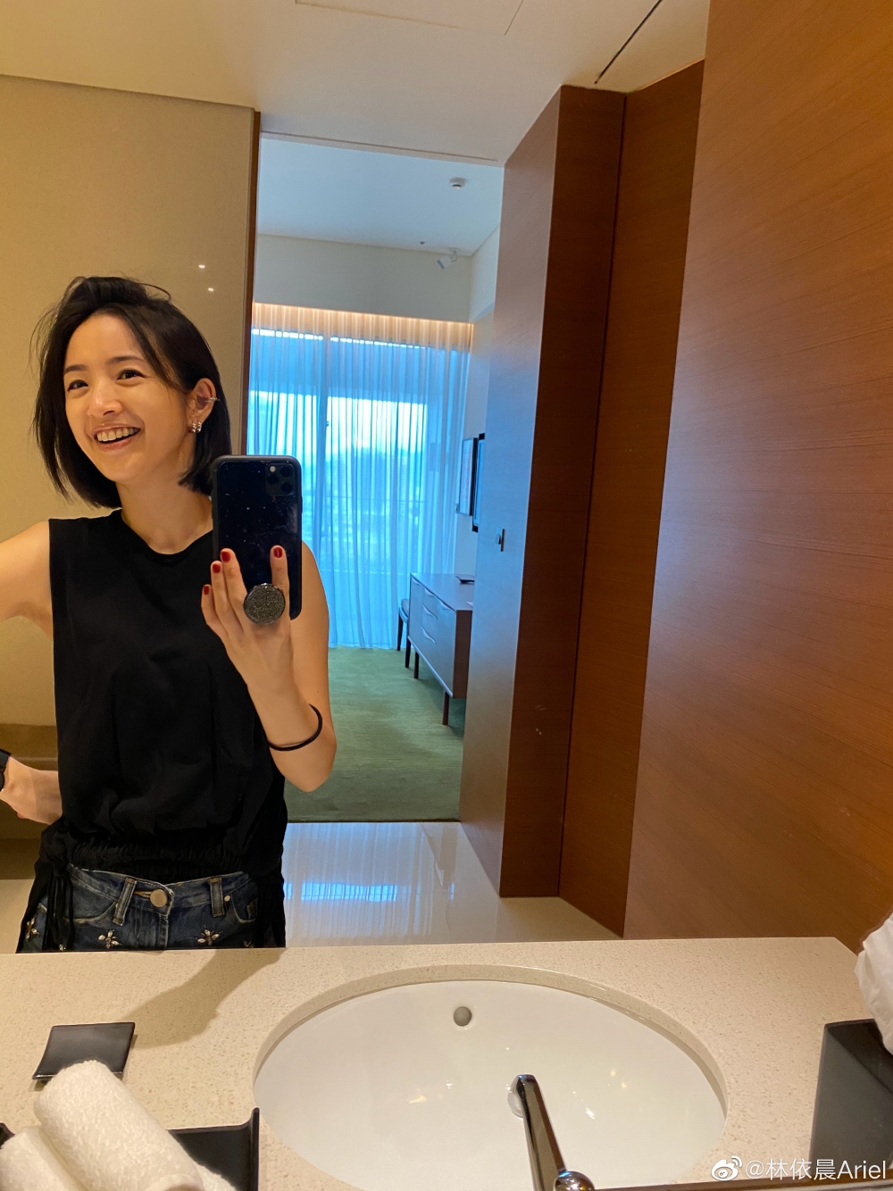林依晨Ariel39歲卻依然凍齡。