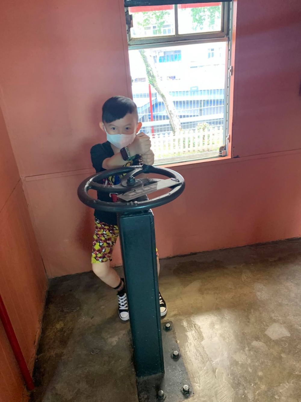 香港鐵路博物館火車上的舵。