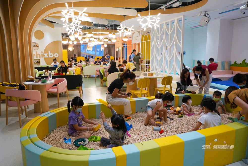 Whizbo Kids Café環境優美,是適合一家大小前往的親子餐廳。