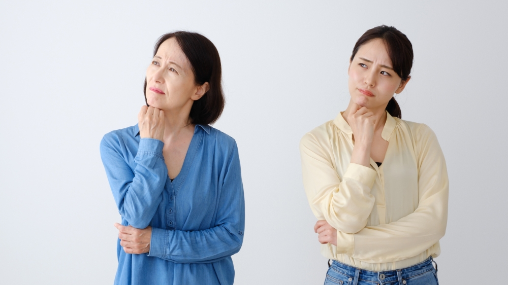 由於孫女的所作所為令祖母十分心寒,於是到法院要求撤銷對孫女的房產贈與。
