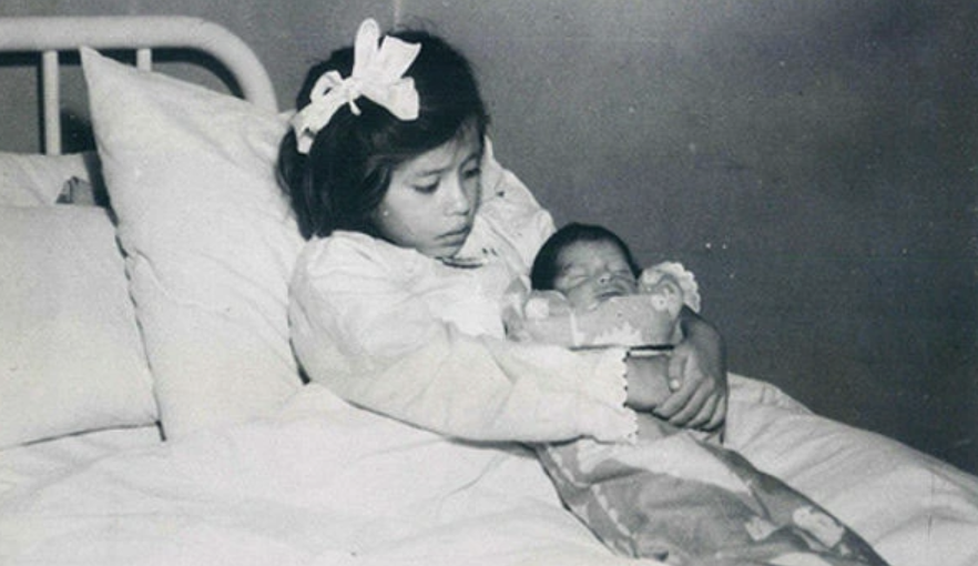 世上有記錄以來最年青的媽媽 Lina Medina,在5歲之齡懷孕產子。