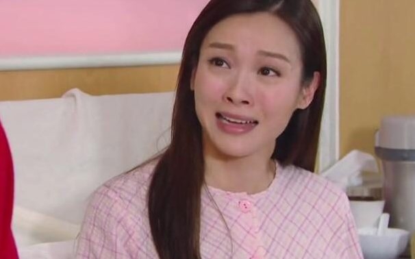對於奶奶的過份要求,孕媽感到憤怒。