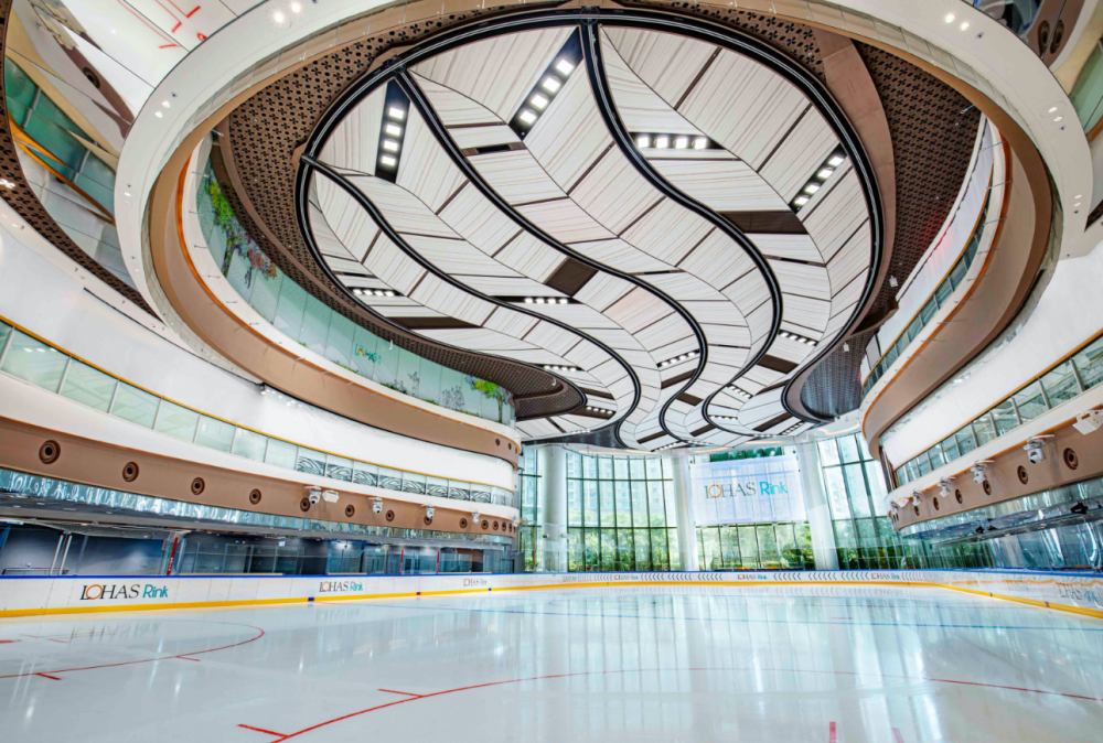 The Lohas Rink坐落在「The LOHAS康城」,面積非常大。