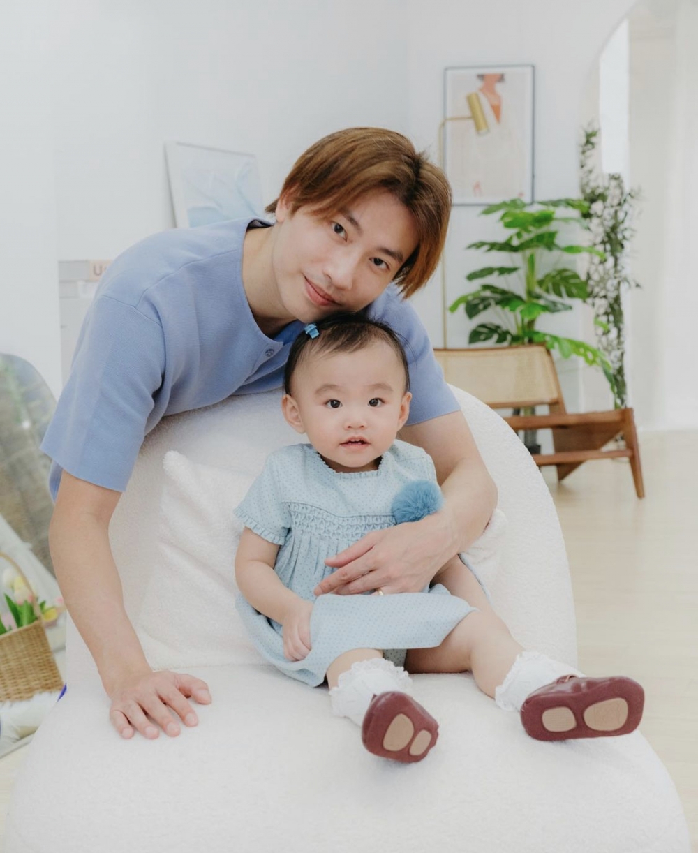 爸爸羅力威面試表現超爆笑。