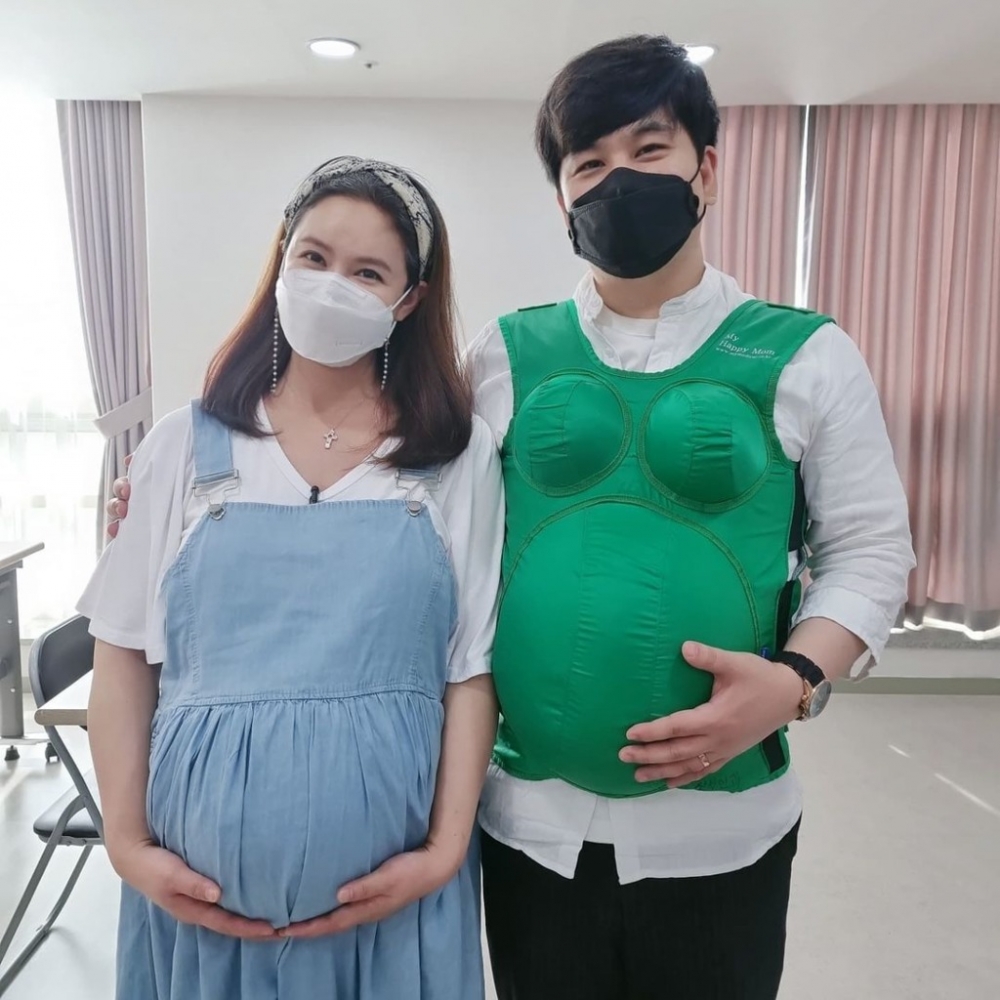 徐智妍因雙側輸卵管堵塞的原故導致不孕。