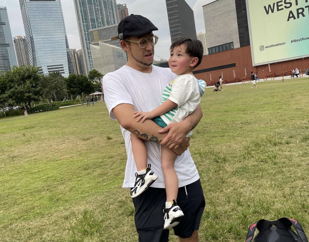 張致恒雖負面新聞不斷,但努力做個好爸爸。