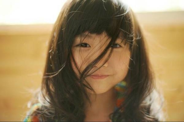 當年Celine出寫真一事，引起批評。