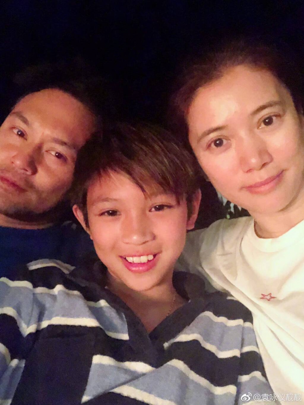 袁詠儀分享「狠心育兒經」,令觀眾譁然。