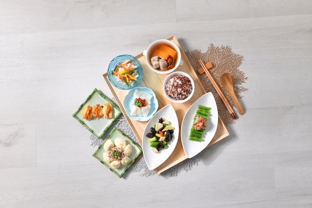 月子餐由酒店大廚設計,色香味俱全,更富有營養價值,讓產後媽媽盡快恢復元氣。