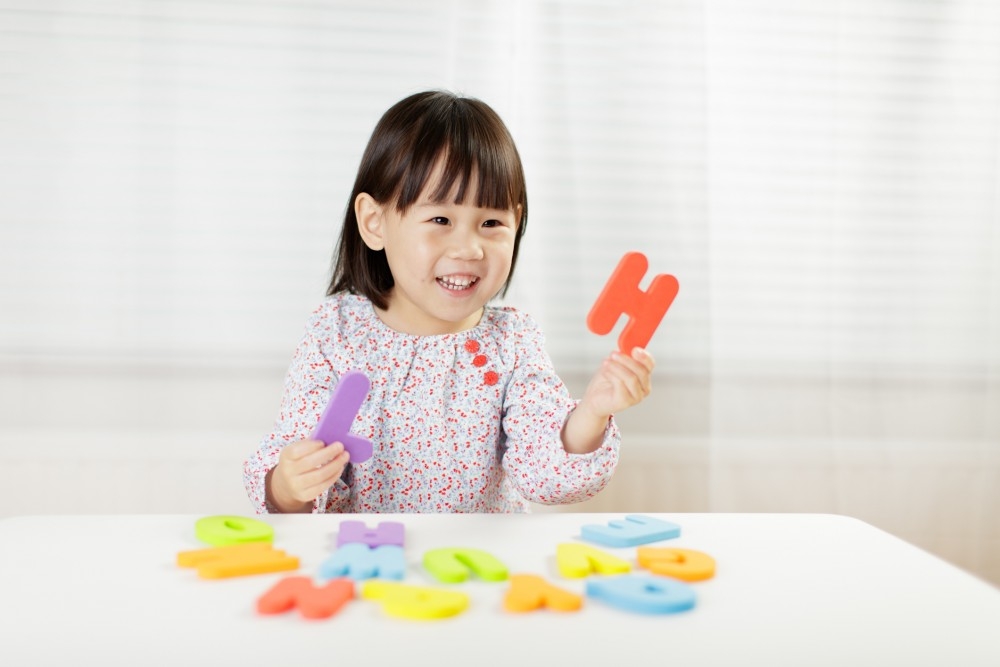 寶寶由出生至3歲,是孩子大腦發展的黃金時期。