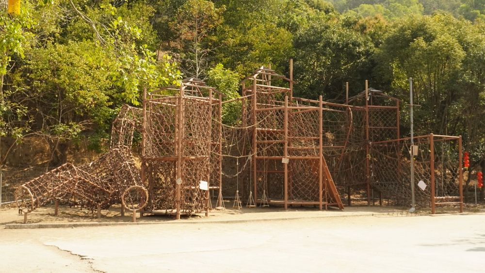 大棠有機生態園還有多樣化的遊樂設施，如繩網陣。