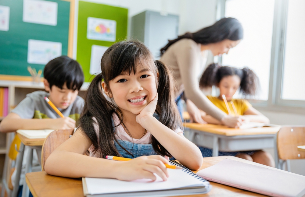 醫生幽默回覆稱因為孩子認知能力正常,知道哪裏才是自己主場。