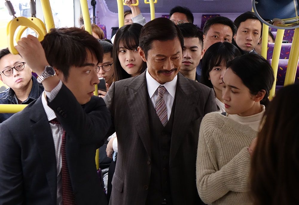 媽媽爆出原來爸爸曾喜歡男性,令事主感震驚。