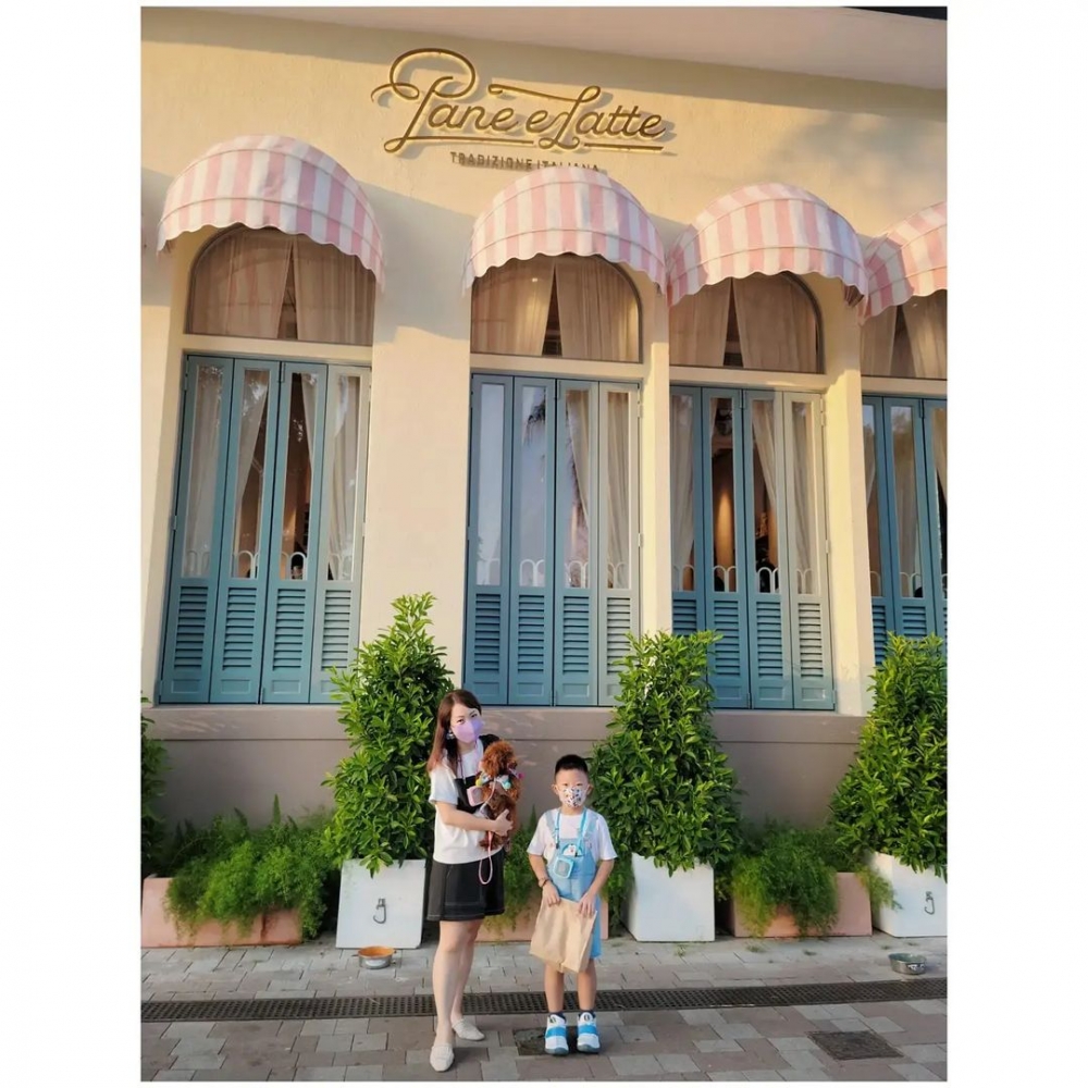 特色裝潢吸引許多人前來打卡。