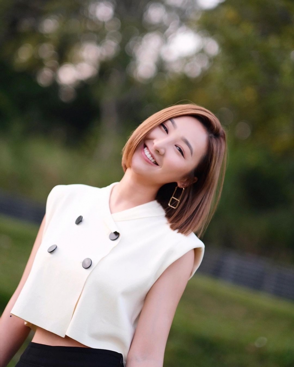 高海寧剛入行時曾經生活拮据。