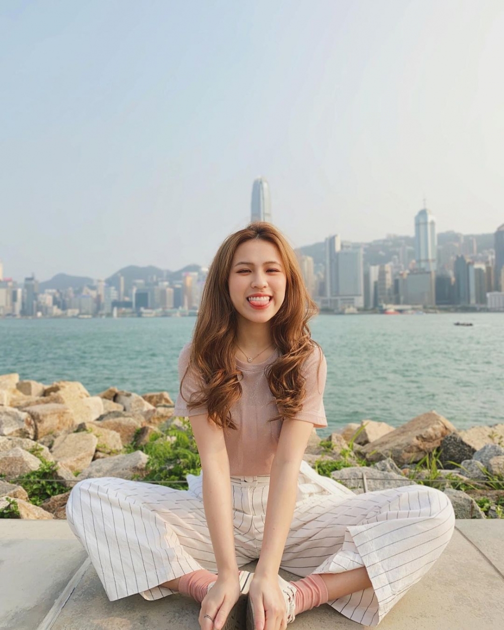 Winka 中學就讀十八鄉鄉事委員會公益社中學。