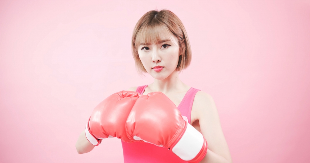 人妻爆料自己曾是拳擊手。