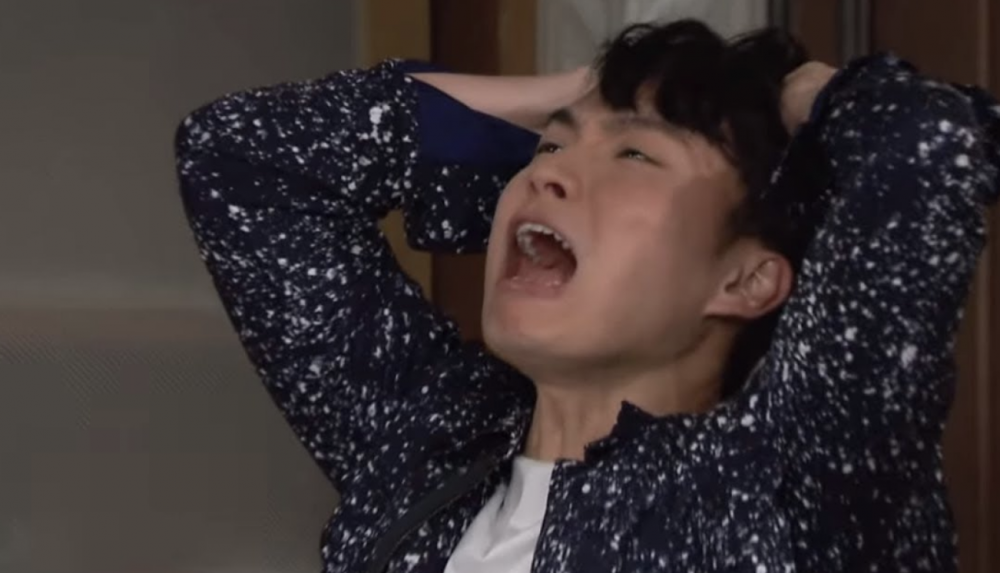 台灣有個媽寶男因一個令人無奈的原因,帶着母親大鬧公司。