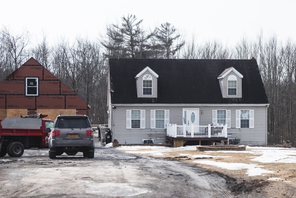 女童被藏匿在祖父家中密室。