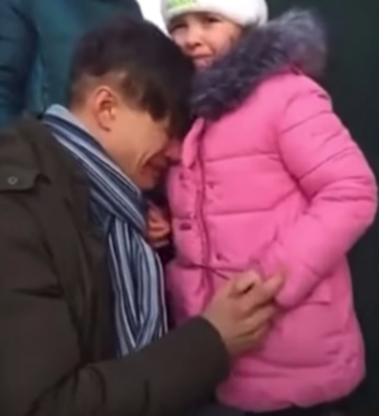 烏克蘭的局勢引起全球關注，不少人擔心俄羅斯大舉揮兵會令很多平民百姓陷入戰火。