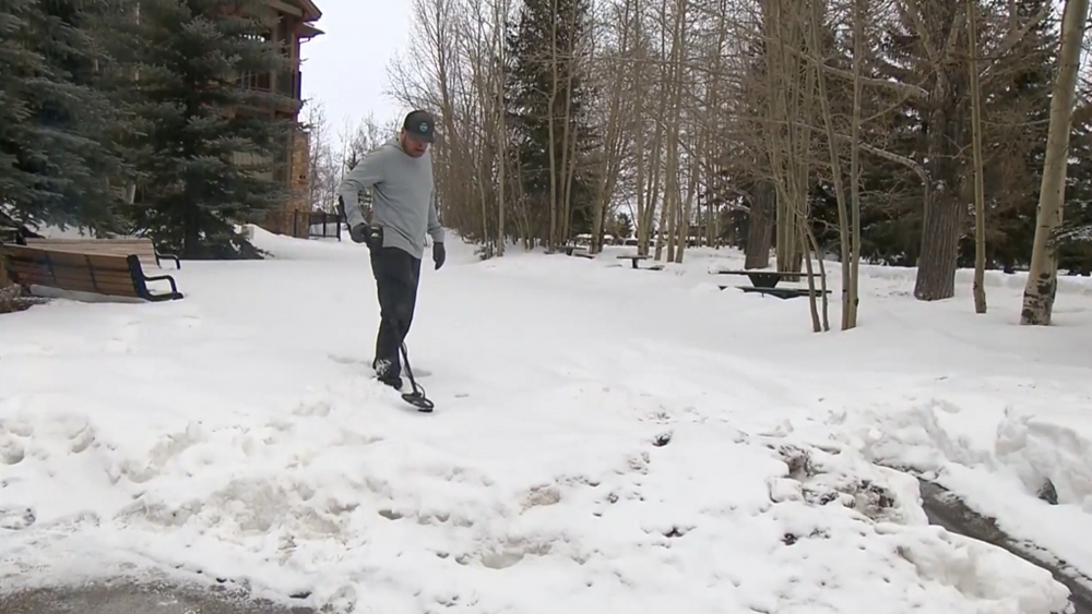 有心人Tony真的找到那枚戒指。