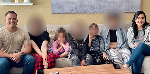 5名孩子目睹母親開槍擊斃父親，暖心警察決定全數收養。