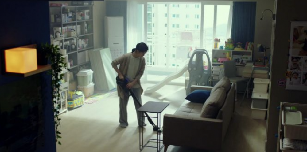 家中的房租、日常家庭洗費及高中孩子的洗費,基本上均由台媽負責。