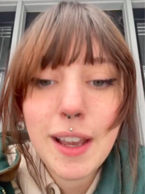 Page在TikTok上分享產後異常經歷。