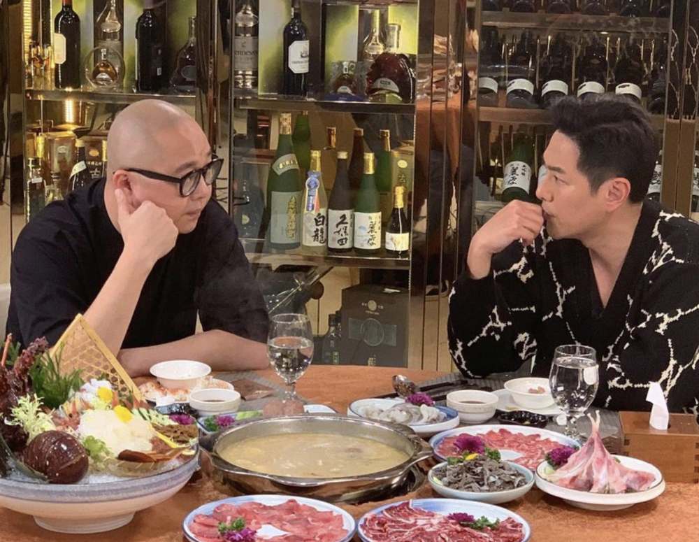 林盛斌（Bob）邀請蕭正楠上節目《人夫放假約出去滾》，大談跟黃翠如的婚姻生活。