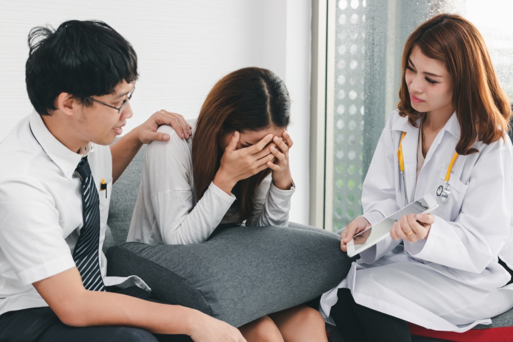 越南一名女生發現自己不孕後，狠心跟男友分手。