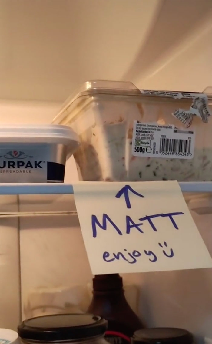 只買自己和孩子的食物。