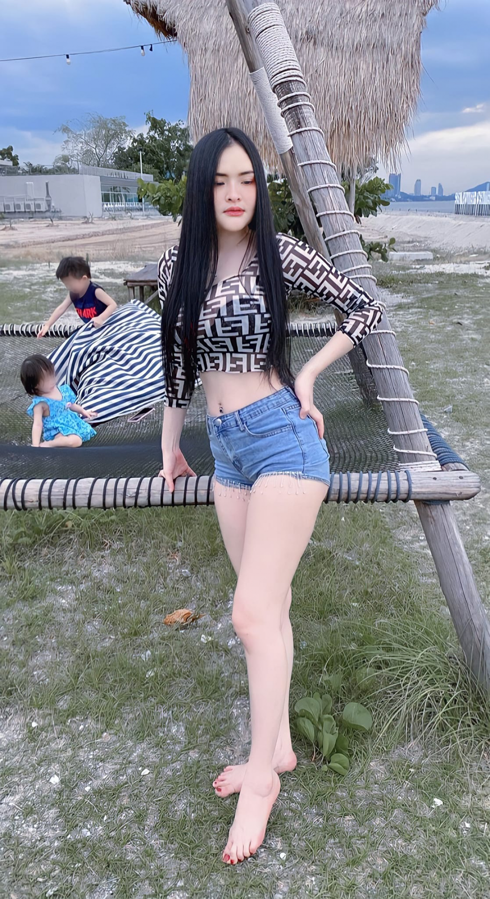 26歲的Soda是年輕靚媽。