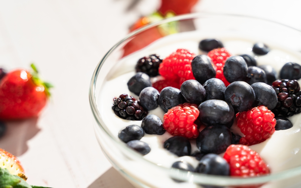 G-NiiB「微生態免疫力配方」呈粉狀，帶益菌甜味，放入小朋友喜愛的食品、飲品，方便食用。