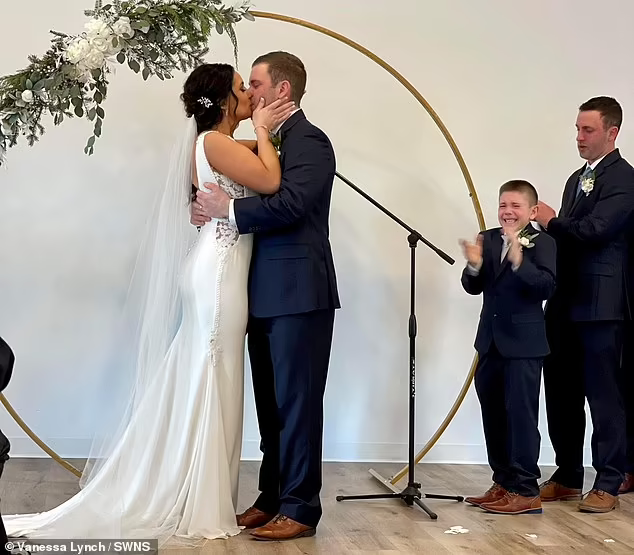 Henry是二人婚姻中重要的一部分。