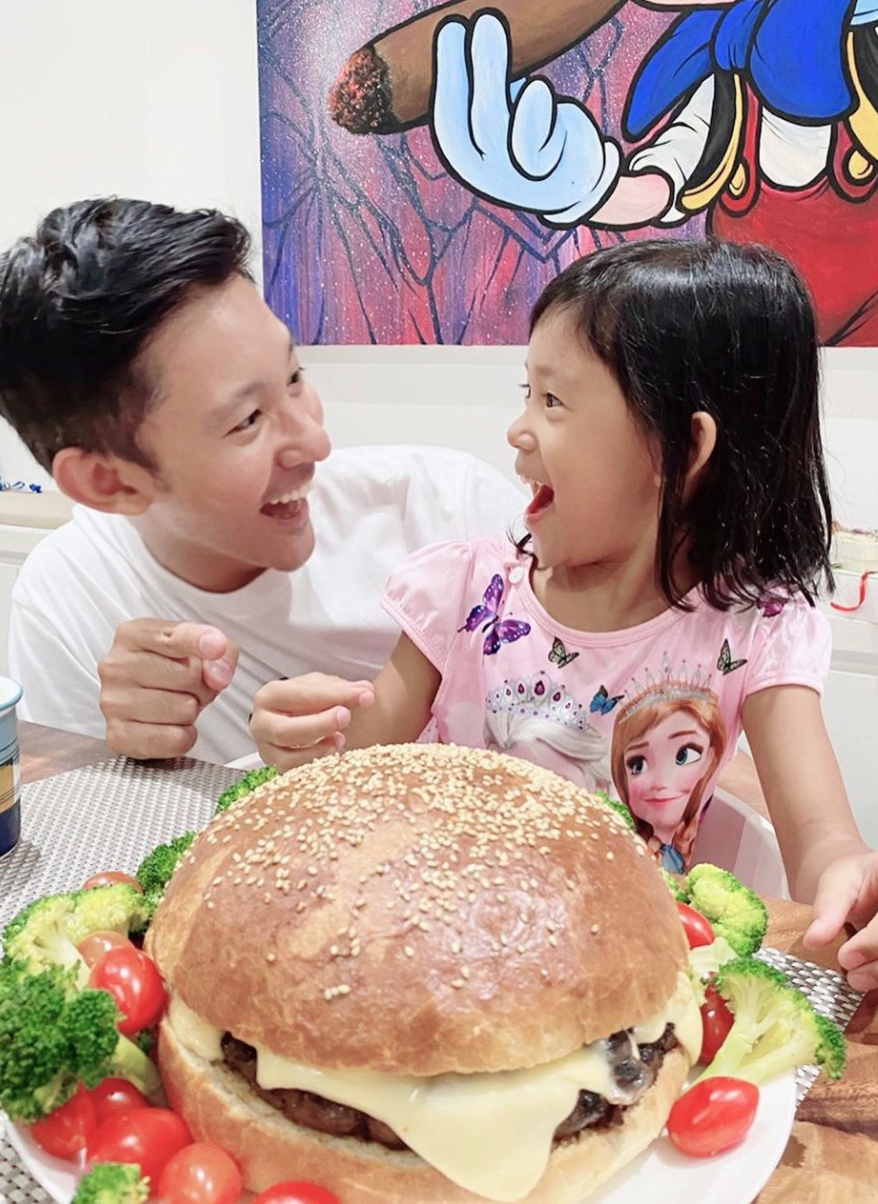 從立威廉的社交媒體可見,兩父女的感情非常好。