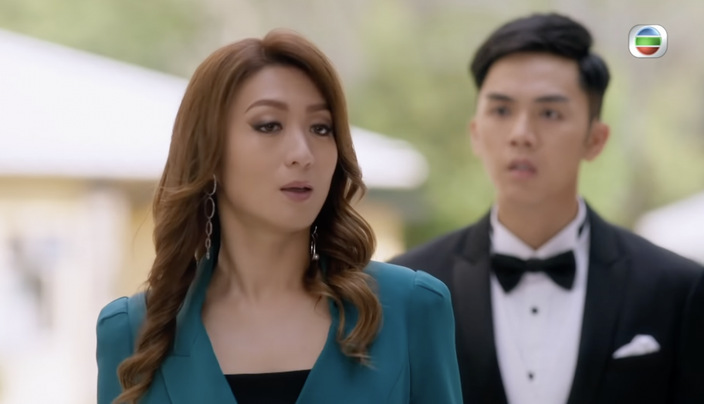 人妻表示奶奶只比她大8歲，常被誤會是姊妹。