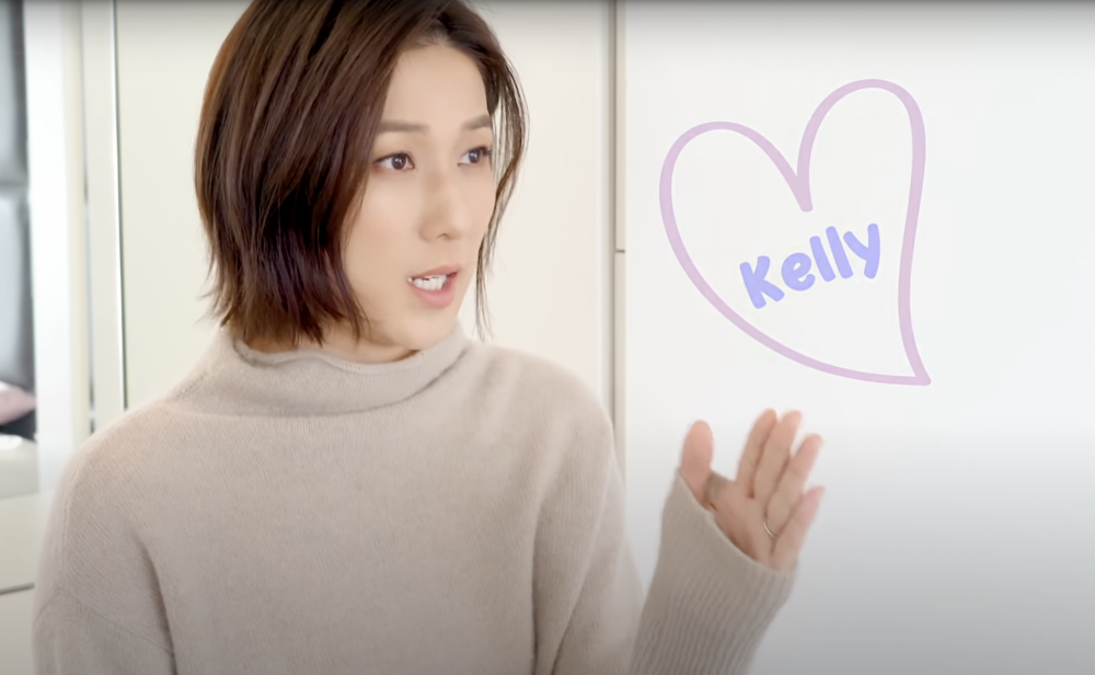 她請護士在白板上寫女兒的名字，以爭強其意志力。