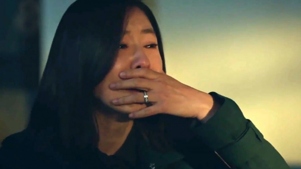 最終事主在不曾見未婚夫使用的微信裏，發現了對方召妓的短訊記錄。