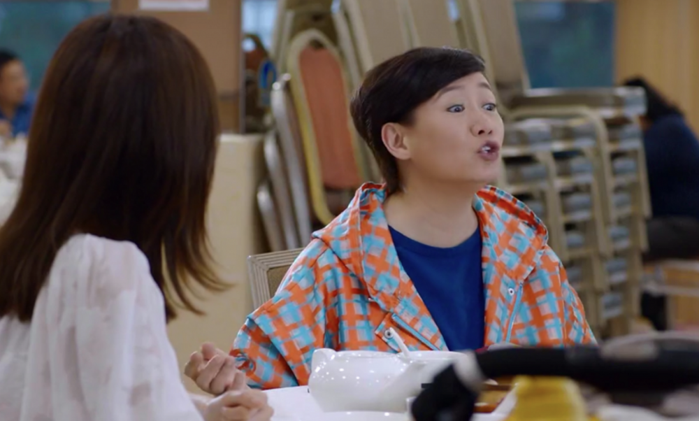 事主的老公及奶奶斥責事主靠着產後大胸，故意勾引老爺。