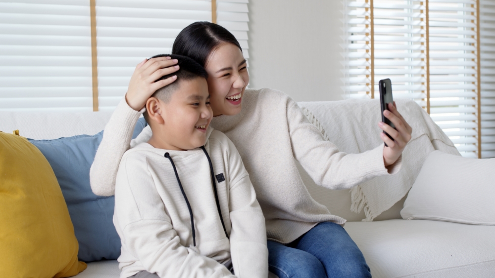 手機成為新一代儲存回憶的地方，若是不見，珍貴回憶都找不回來。