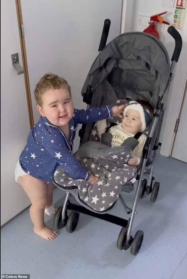 見到妹妹喜出望外